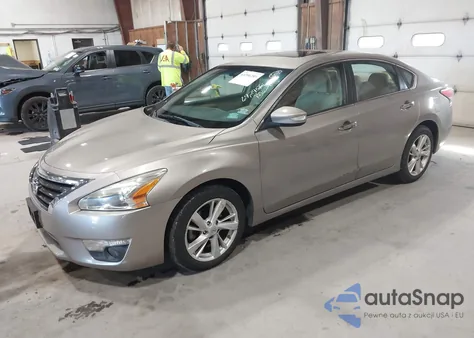 2015 Nissan Altima 2.5 Sv z USA, uszkodzony, nr VIN 1N4AL3AP3FC170911